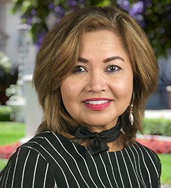 Elaine Atencio's USD profile photo Elaine Atencio