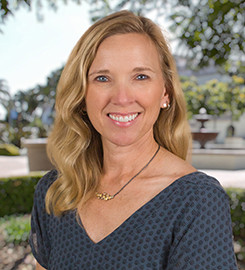 Julia Cantzler's USD profile photo Julia Cantzler