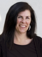 Roseanne Preciado headshot