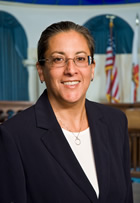 Jean Ramirez headshot
