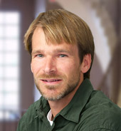 Steven Searcy