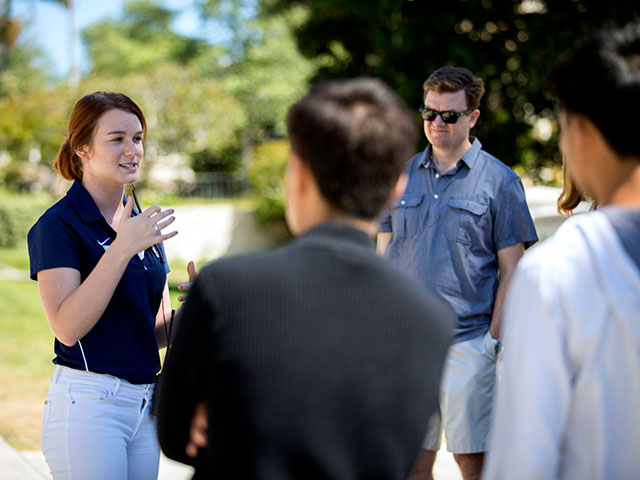 A group tour on campus