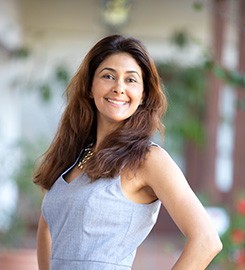 Mary Ann Yaghdjian '07 (MSRE)'s USD profile photo Mary Ann Yaghdjian '07 (MSRE)