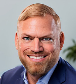 Profile photo of Steven Heath