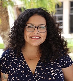 Profile photo of Claudia Avila