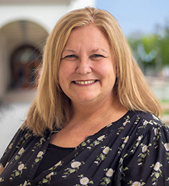 Profile photo of Mandy Womack