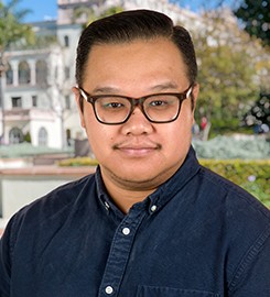 Profile photo of John Chantharuck