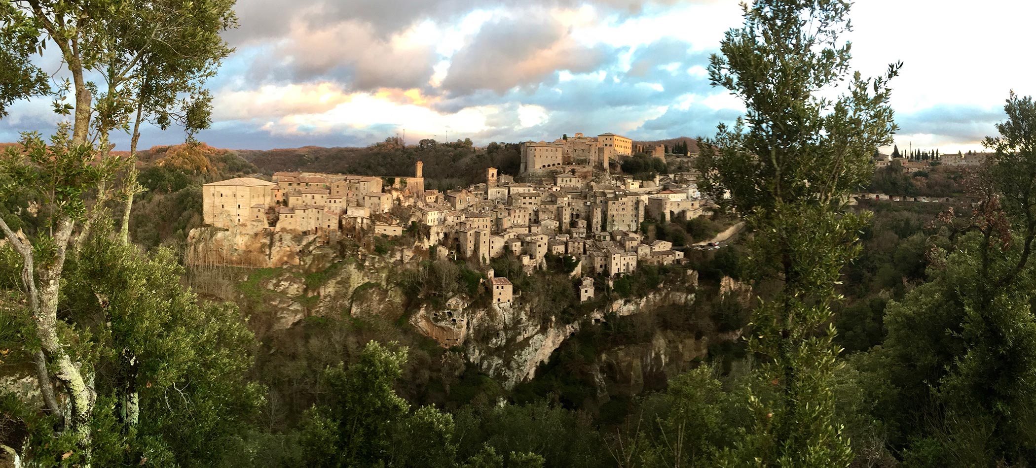 A overview of a city in Italy by Pasquale Verdicchio, Sorano (Italy)