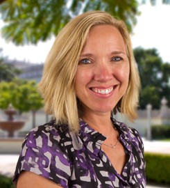 Julia Cantzler