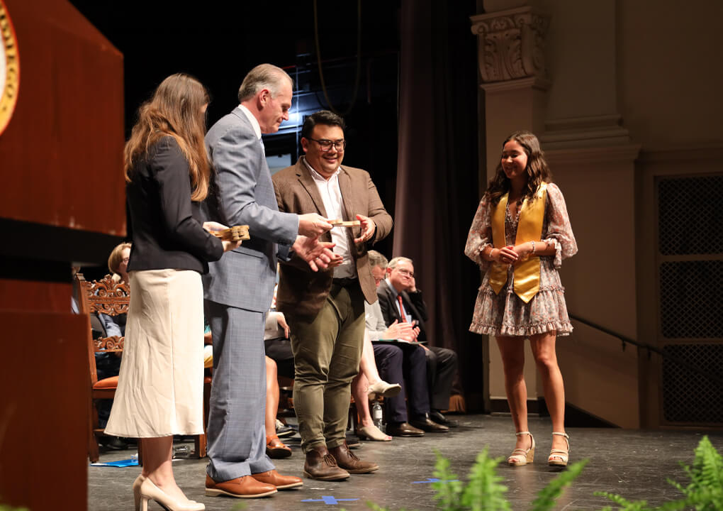 USD Honors Convocation