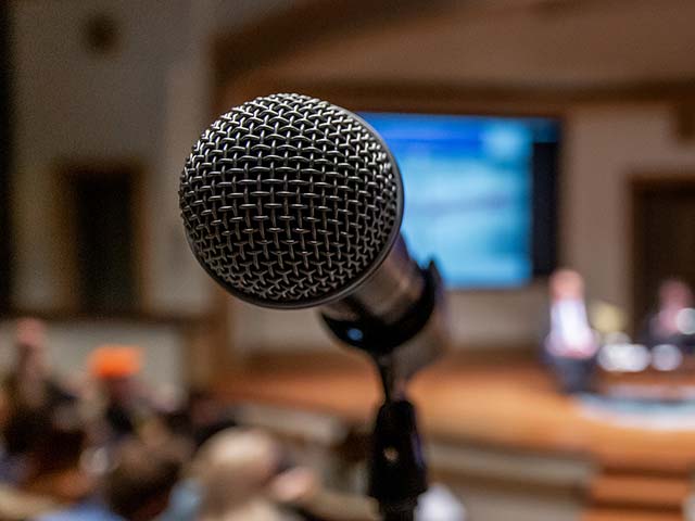 A microphone in the IPJ theatre on the USD campus
