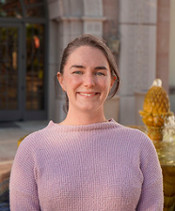 Headshot of Nutritionist Molly