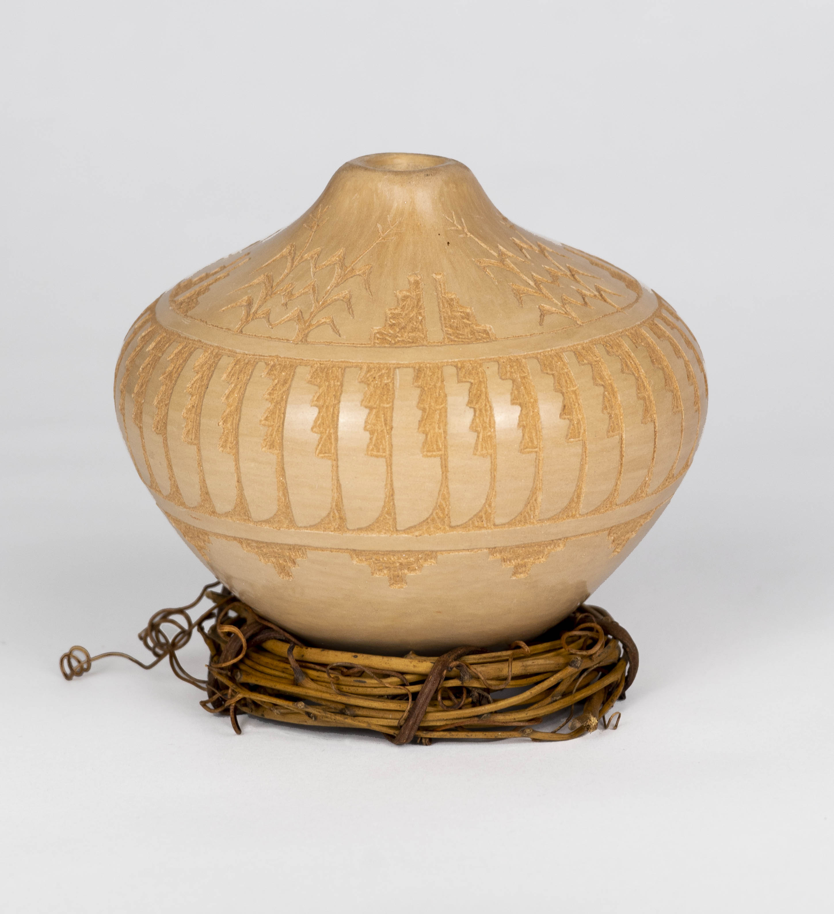 Tiny ceramic vase with sgraffito design