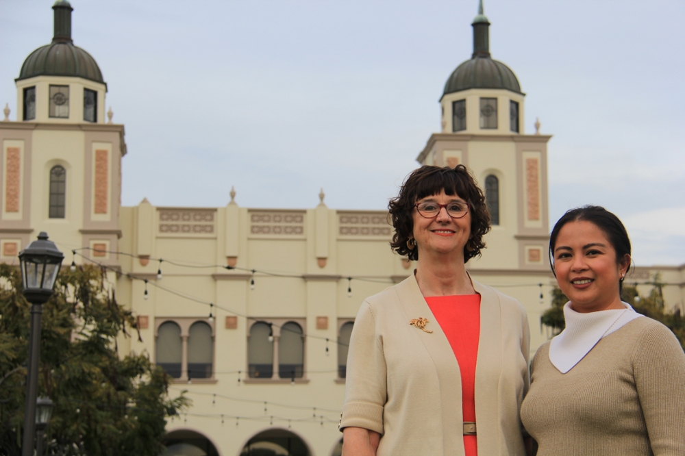 Dr. Mary Barger (left) & Kristine Mendoza, Graduate Researcher (right) from the Hahn School of Nursing and Health Science.