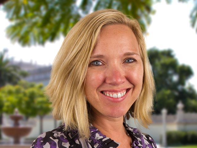 Dr. Julia Cantzler, CHNG 101: Intro to Changemaking
