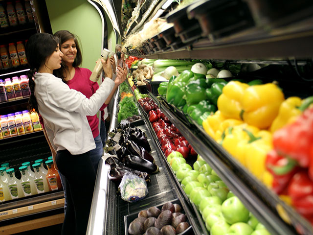 Inside Tu Mercado
