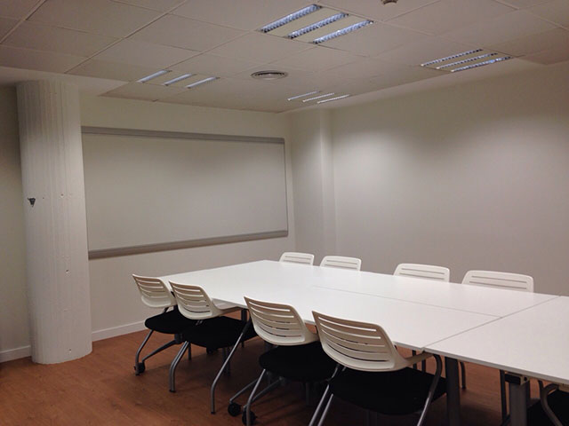 Madrid Center's Granada seminar room.