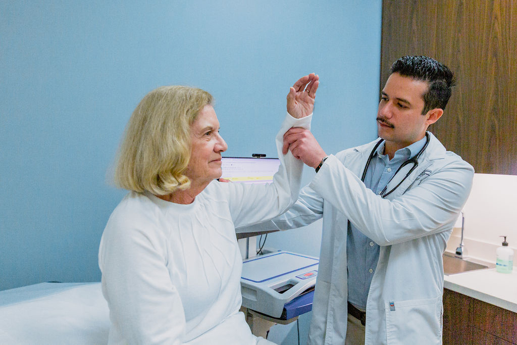 AGNP student with adult patient 