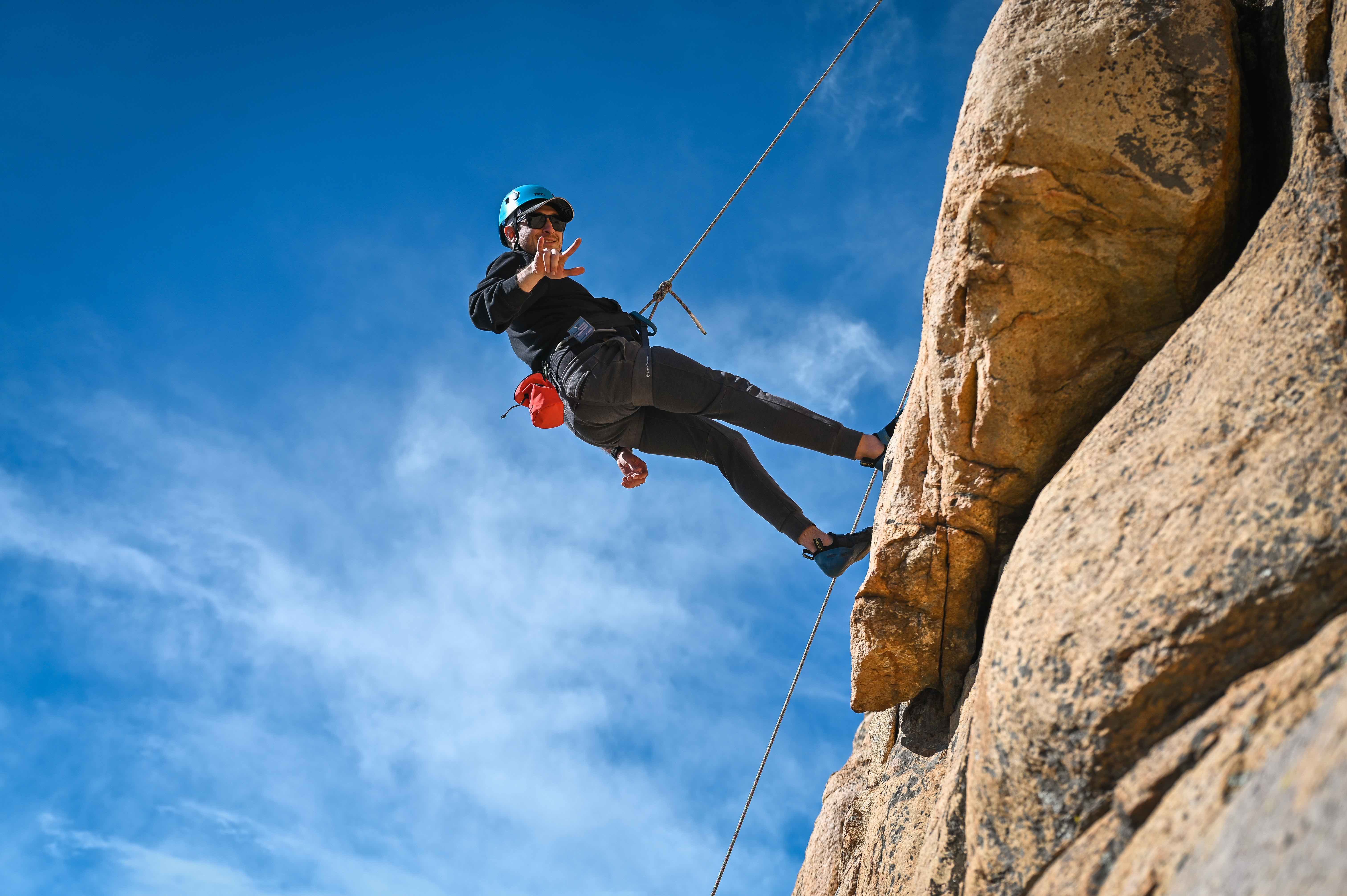 student top rope climbing