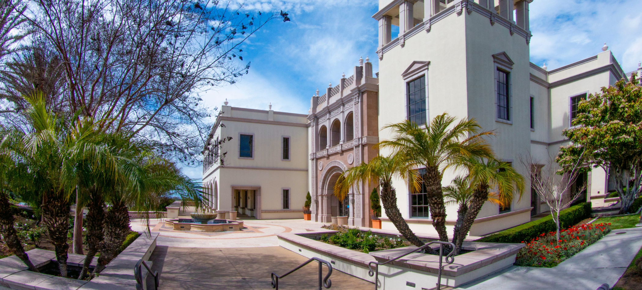 exterior photo of building