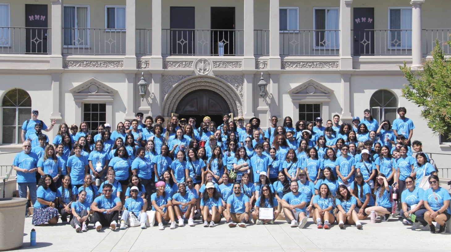 A group of students from the SSS