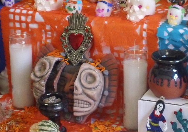 Dia de los Muertos Ofrenda