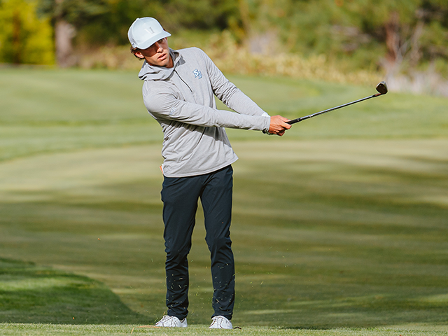 Jaden Cantafio swings golf club