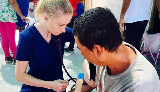 Hahn School of Nursing and Health Science students and University Ministry teamed up to conduct basic healthcare needs and information to the community of La Morita in Tijuana.