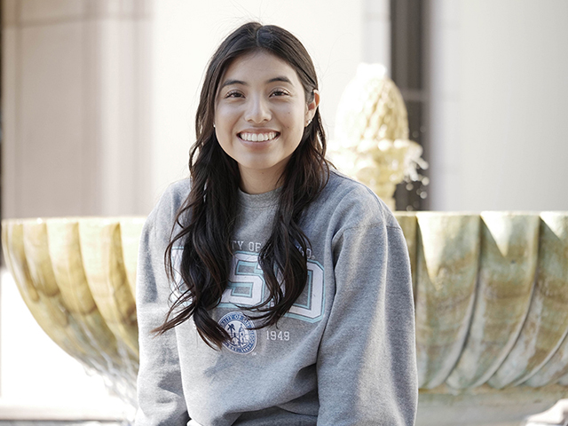 SOLES student Jessica Garcia