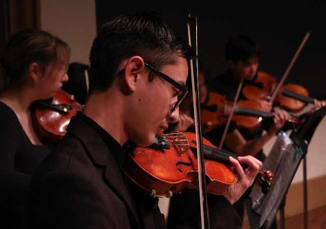 USD Strings performing in Spring 2024