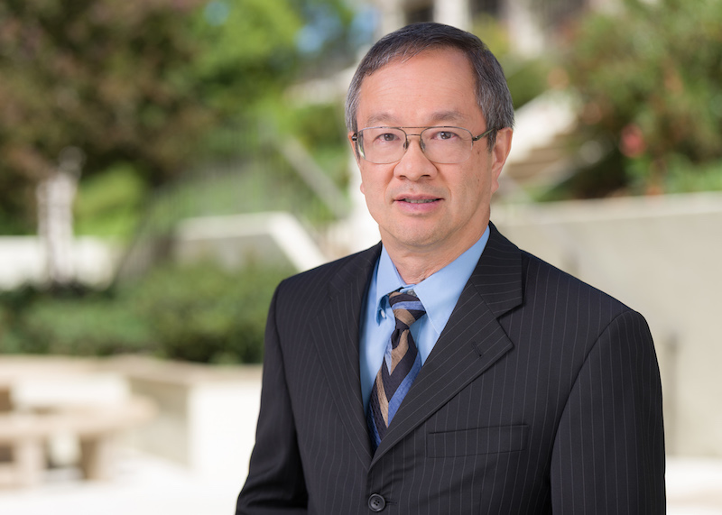 USD School of Business Professor of Economics Alan Gin