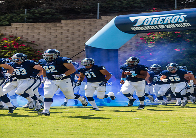 usd football players 