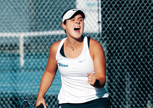 Maria-Paula Torres, USD women's tennis player