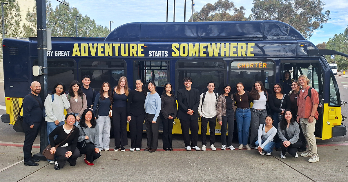 USD Bus to USD Law Photo