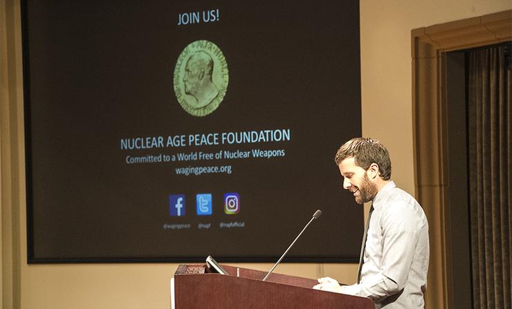 Rick Wayman, deputy director of the Santa Barbara-based Nuclear Age Peace Foundation, spoke in the KIPJ Theatre on March 20 on dangers and hopefulness surrounding the issue of nuclear weapons.
