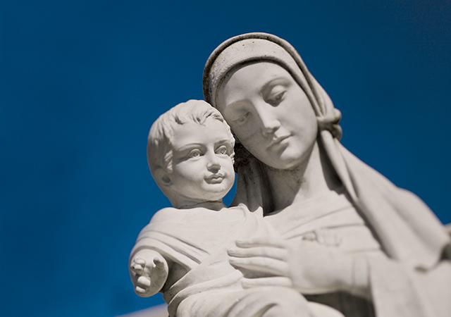 image of stone statue of Mary an baby Jesus
