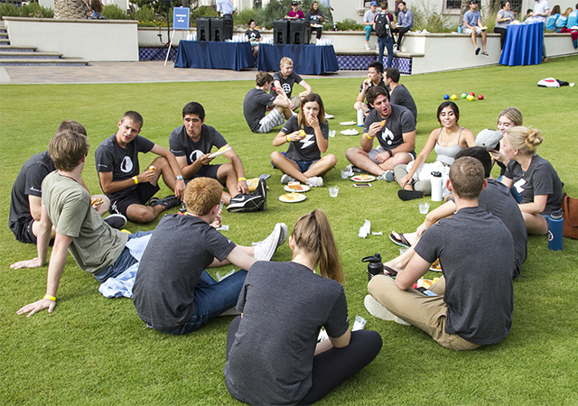 A campuswide welcome barbecue will take place on Tuesday, Sept. 3 at Paseo de Colachis.