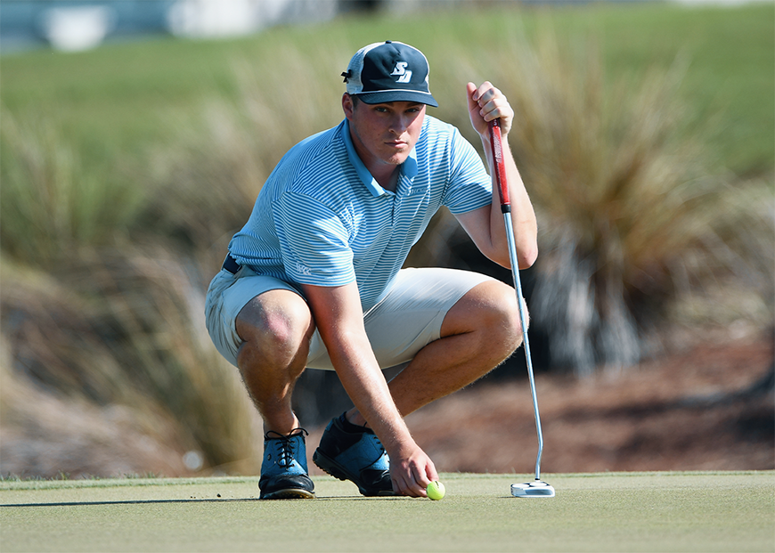 University of San Diego golf's Harrison Kingsley qualified for the 2023 Farmers Insurance Open on Monday afternoon, posting a one-under 71 at Bear Creek Golf Club