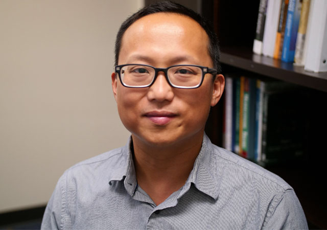Office Hours for Yen-Ting (Daniel) Lin, PhD, an associate professor of operations management in USD's School of Business.