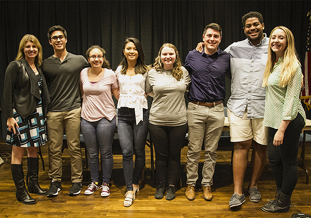 USD Pre-Health alumni and current students, participated in a recent panel discussion about applying to medical schools.