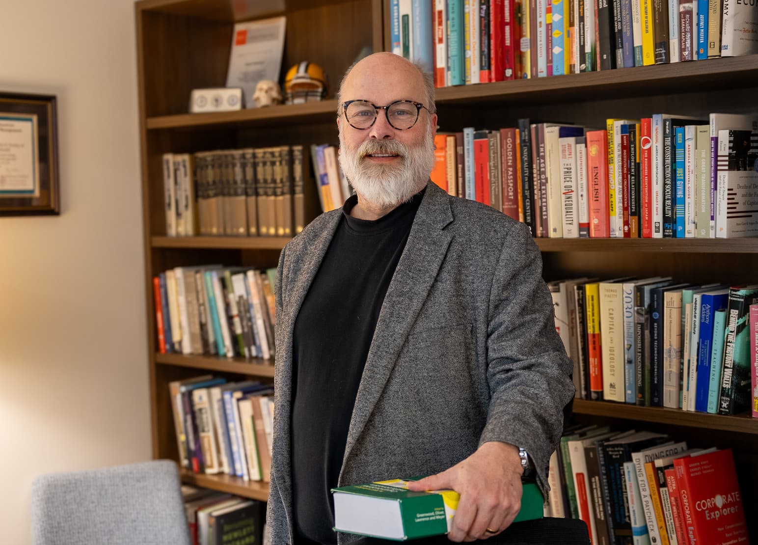 Dr. Robert Everhart