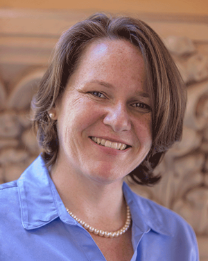 Jennifer Jones '08 '15