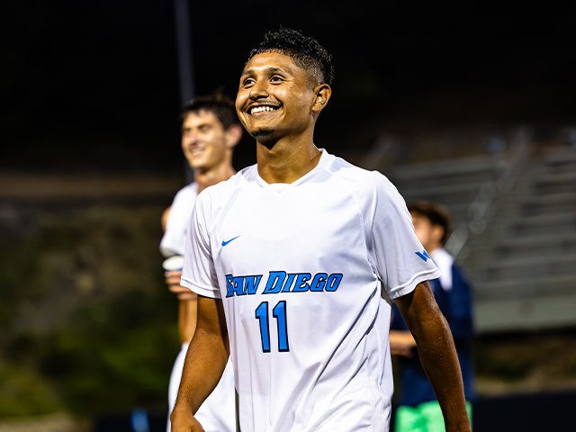 cesar bahena usd soccer