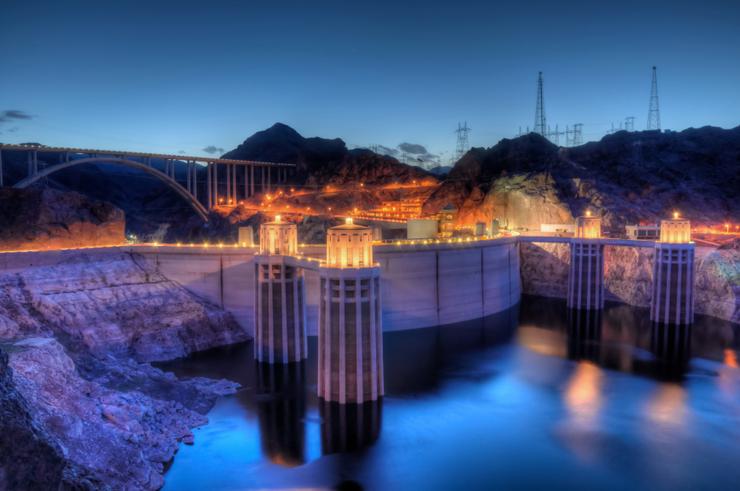 Hoover Dam at night