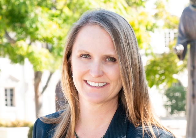 Professor Lisa Ramsey