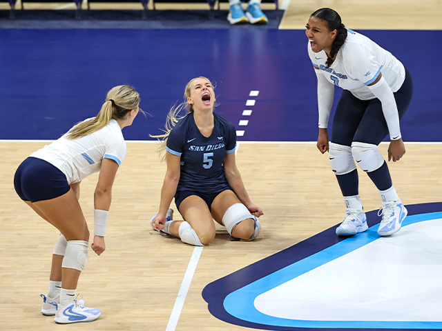 Olivia Bennett celebrating