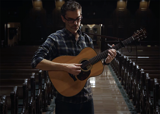 Paul Infantino performs "In the Bleak Midwinter"